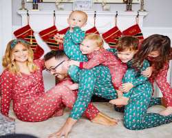 The YouTuber is an adorable dad who loves to play with his children, he often shares his family pictures on his social accounts The YouTuber is an adorable dad who loves to play with his children, he often shares his family pictures on his social accounts.